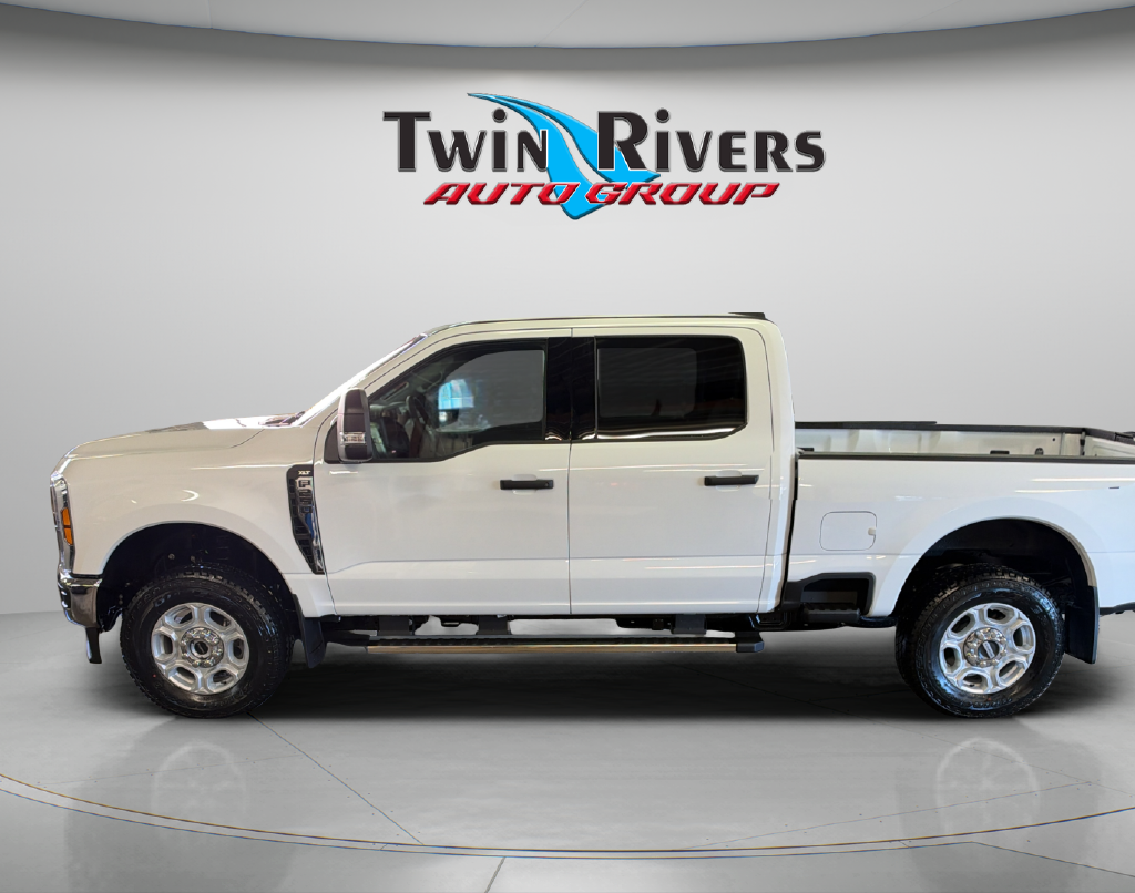 2027 Ford F-250SD XLT