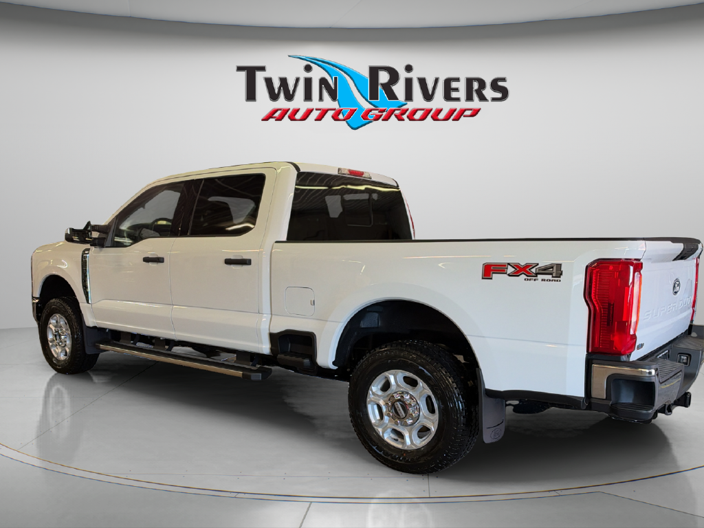 2027 Ford F-250SD XLT