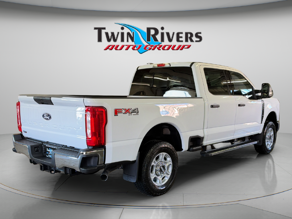 2027 Ford F-250SD XLT