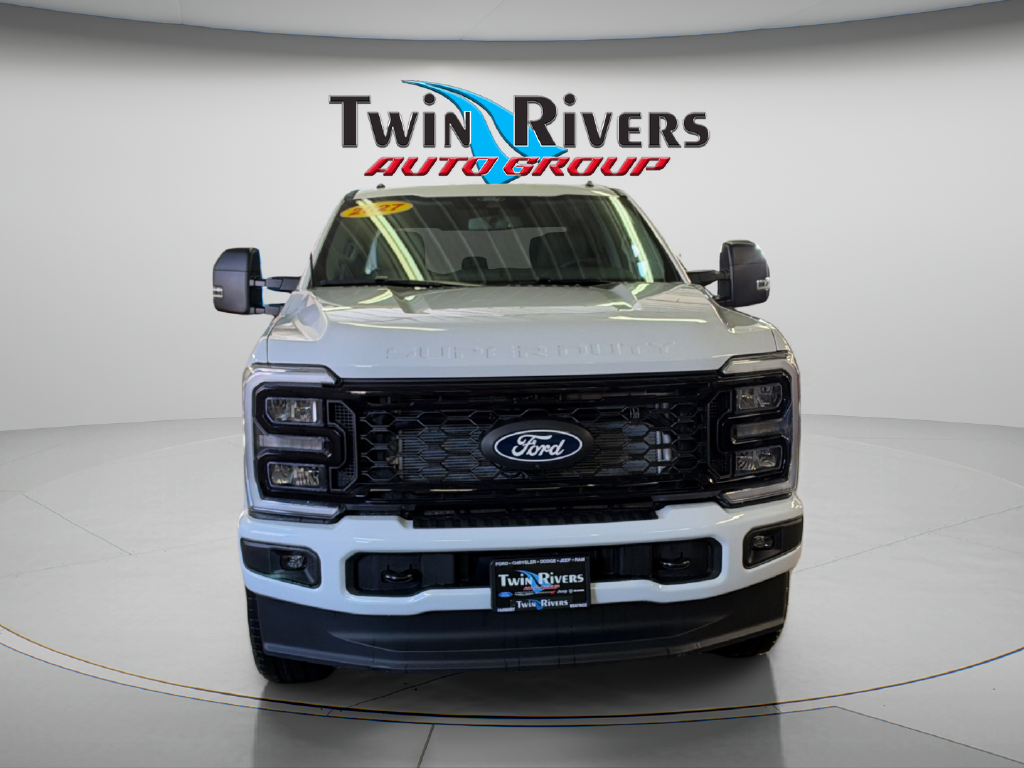 2027 Ford F-250SD XLT