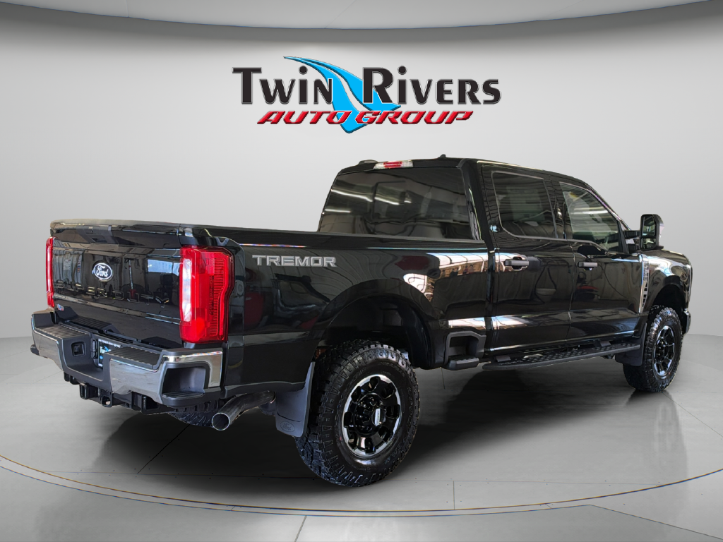 2027 Ford F-250SD XLT