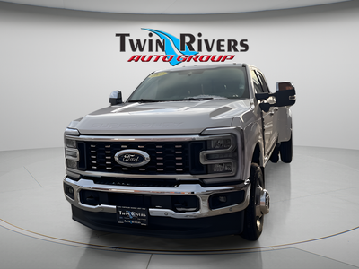 2025 Ford F-350SD Lariat DRW