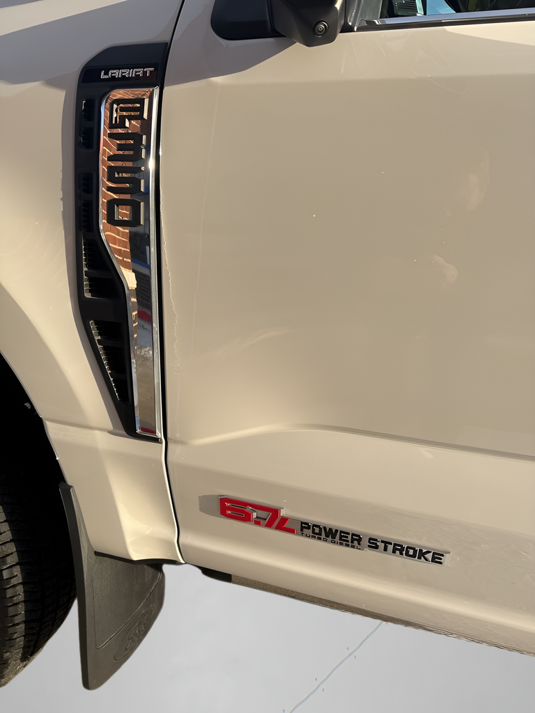 2025 Ford F-350SD Lariat DRW