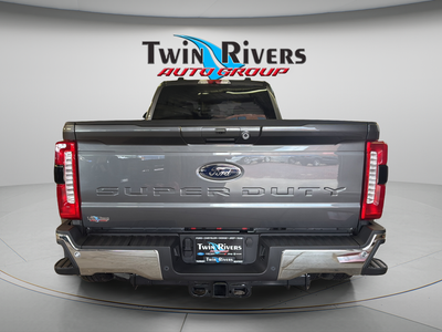 2026 Ford F-350SD Lariat DRW