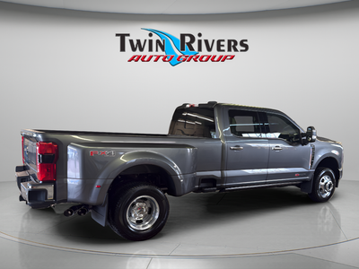 2026 Ford F-350SD Lariat DRW