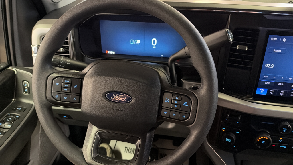2027 Ford F-350SD XLT DRW