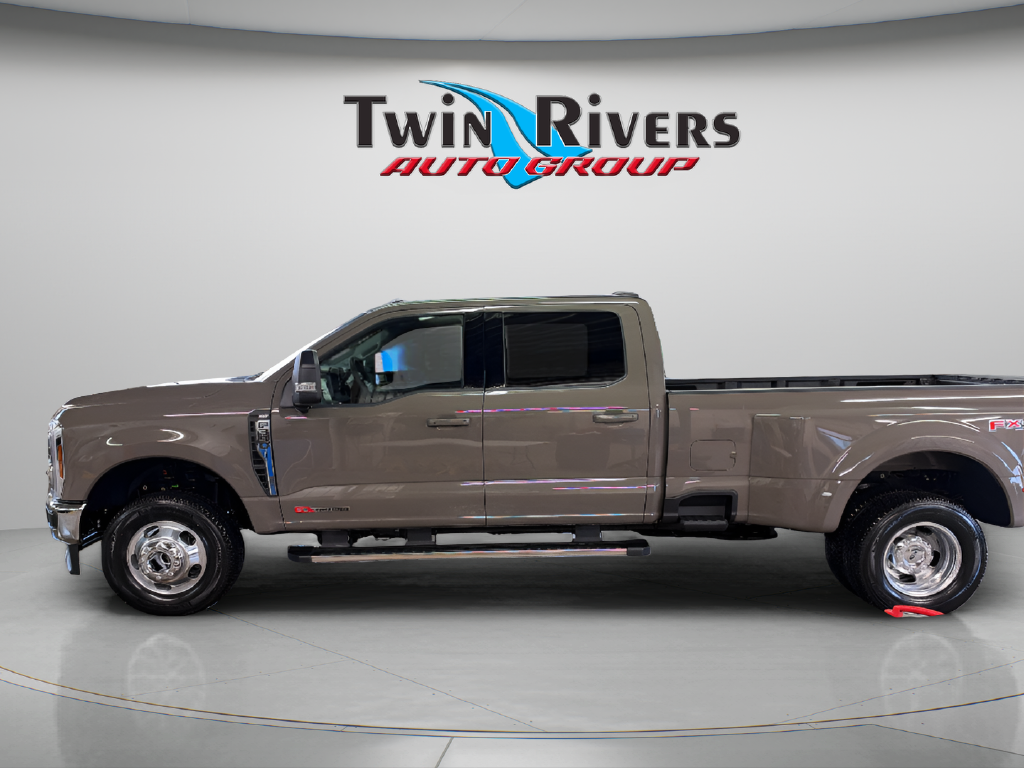 2027 Ford F-350SD XLT DRW
