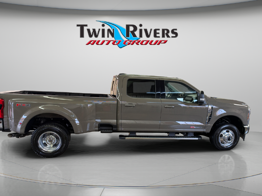 2027 Ford F-350SD XLT DRW