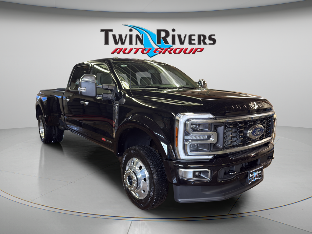 2026 Ford F-450SD Platinum DRW