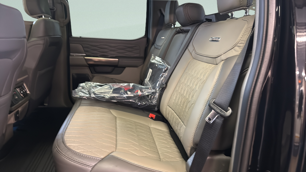 2026 Ford F-450SD Platinum DRW