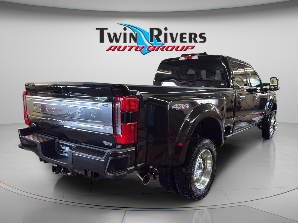 2026 Ford F-450SD Platinum DRW