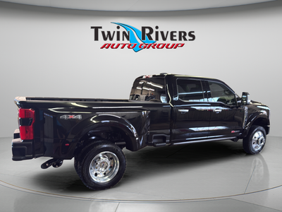 2026 Ford F-450SD Platinum DRW