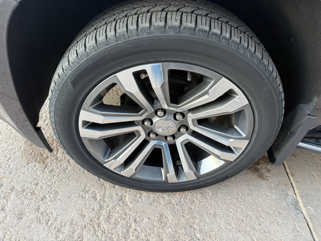 2017 GMC Yukon Denali