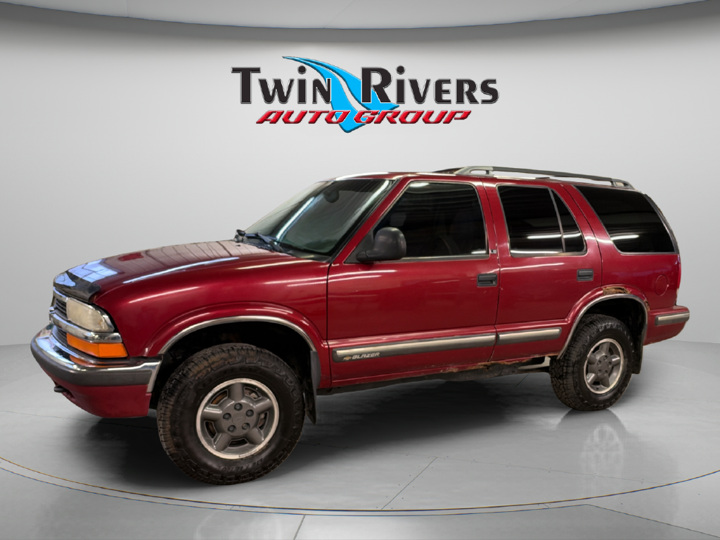 Used 1998 Chevrolet Blazer Base with VIN 1GNDT13W3W2102539 for sale in Fairbury, NE