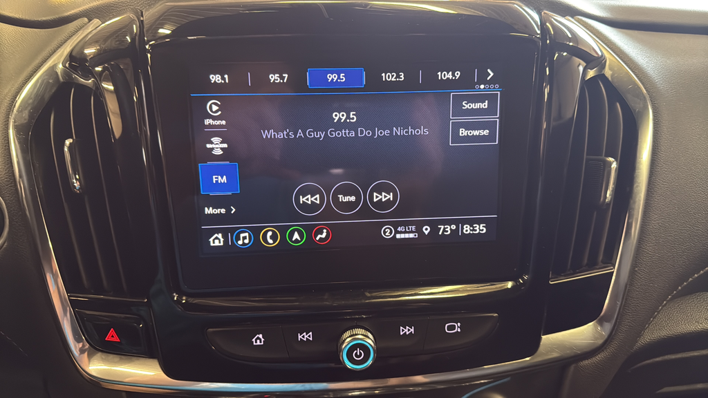 2023 Chevrolet Traverse LT Leather