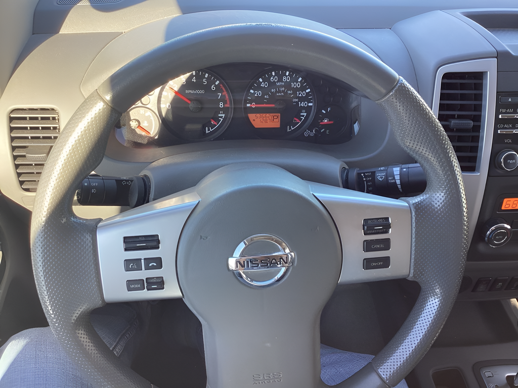 2014 Nissan Frontier SV