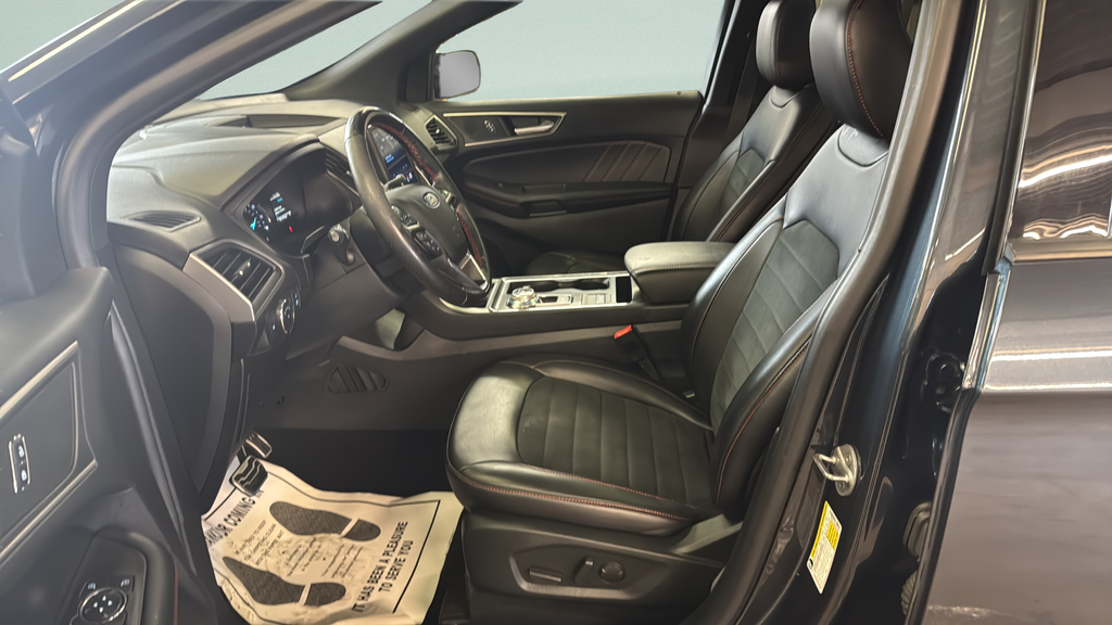 2022 Ford Edge ST Line