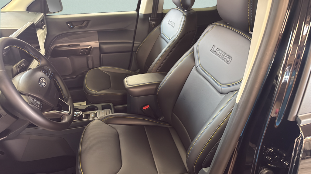 2026 Ford Maverick Lobo Standard
