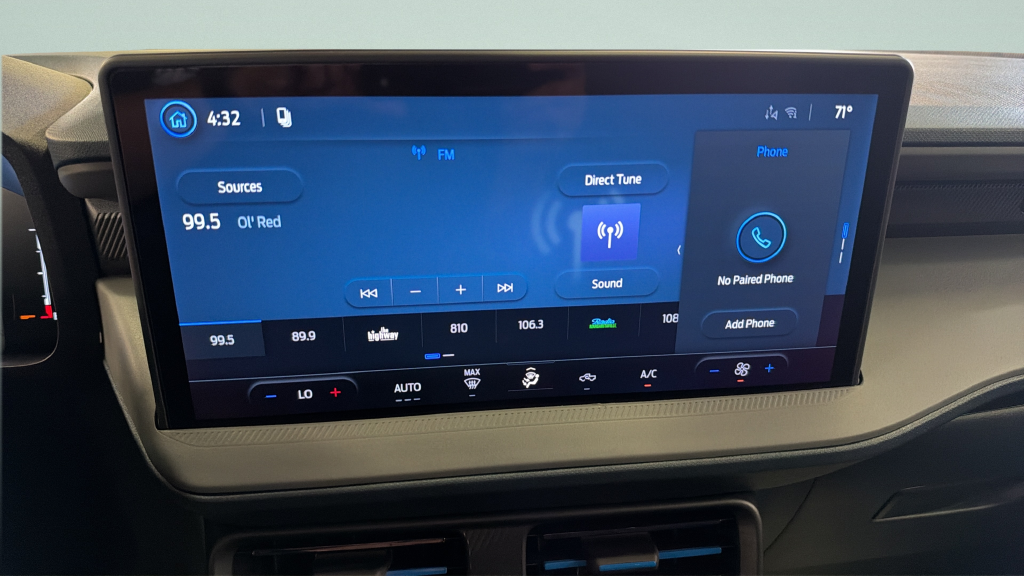 2026 Ford Maverick Lobo Standard