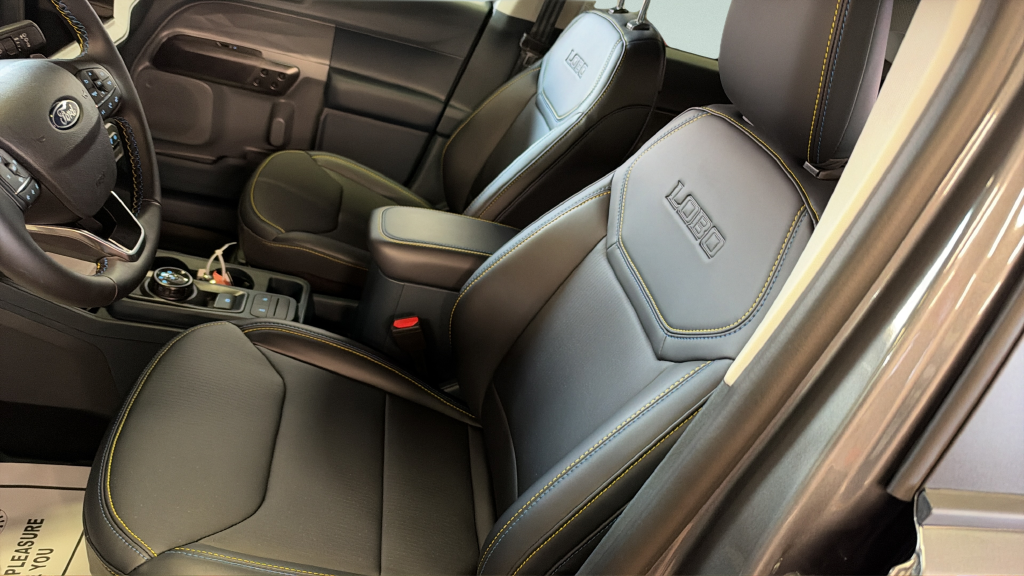2026 Ford Maverick Lobo Standard