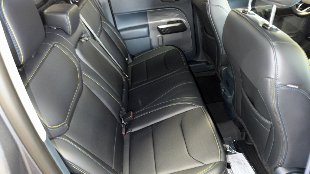 2026 Ford Maverick Lobo Standard