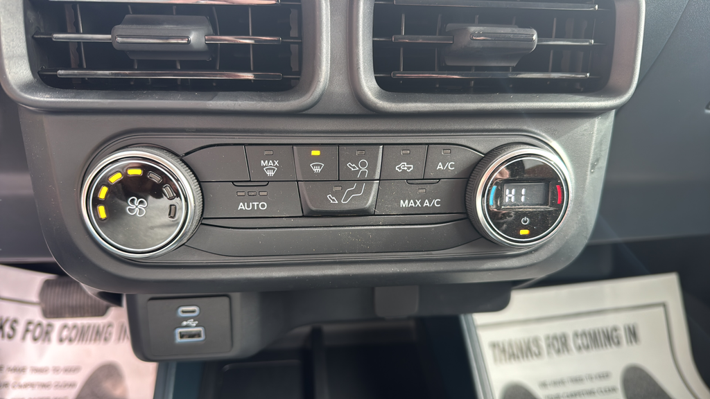 2022 Ford Maverick XL