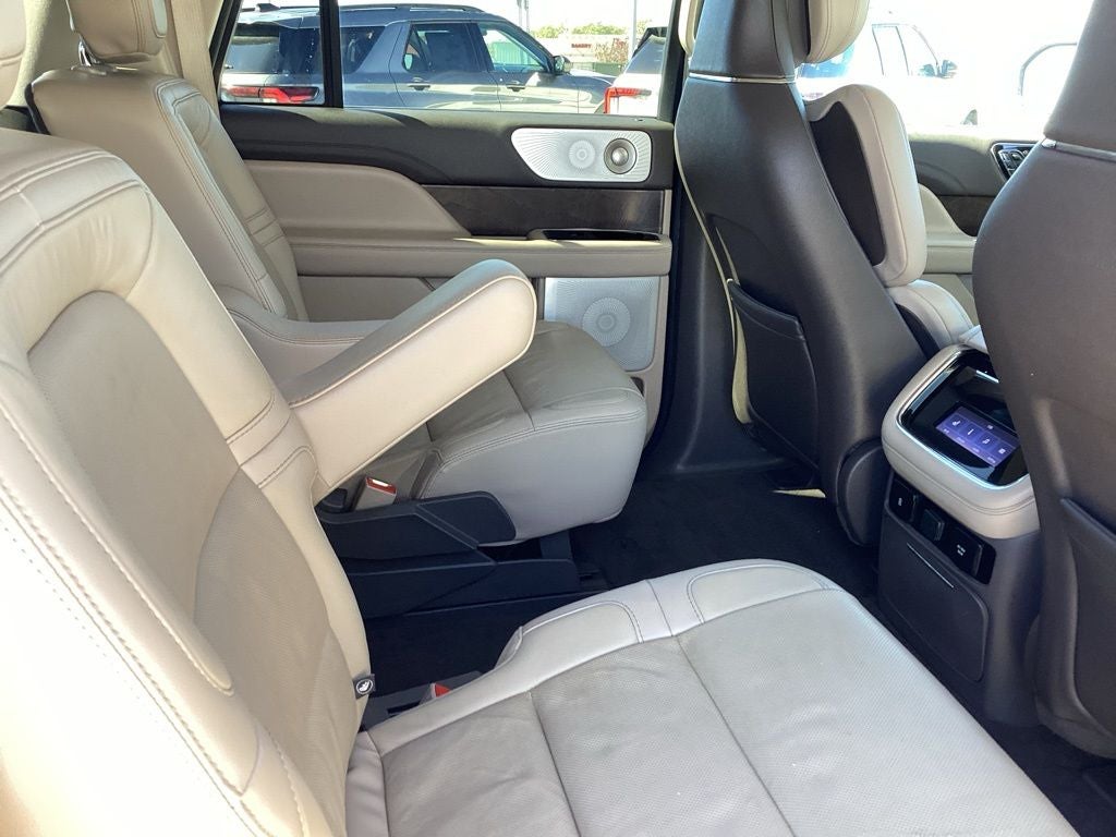 2023 Lincoln Navigator L Reserve