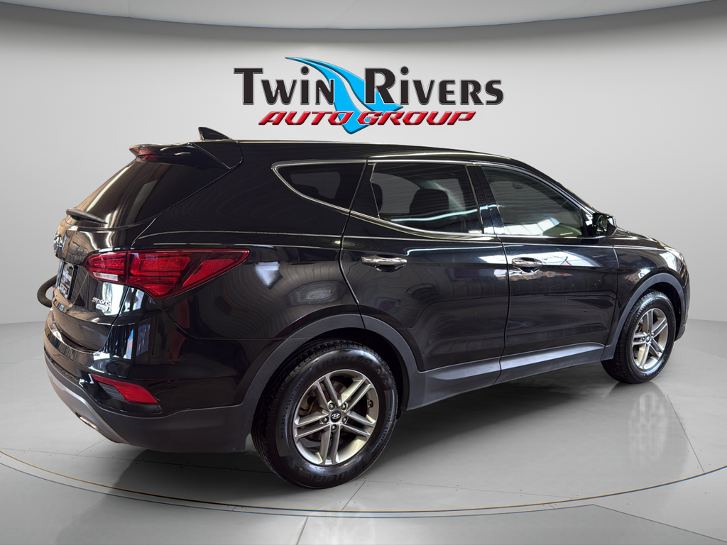 2017 Hyundai Santa Fe Sport 2.4 Base