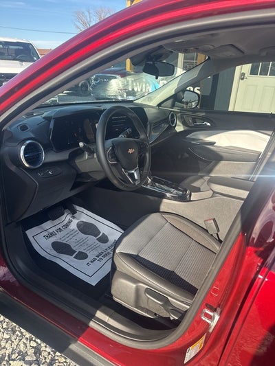 2024 Chevrolet Trax LT