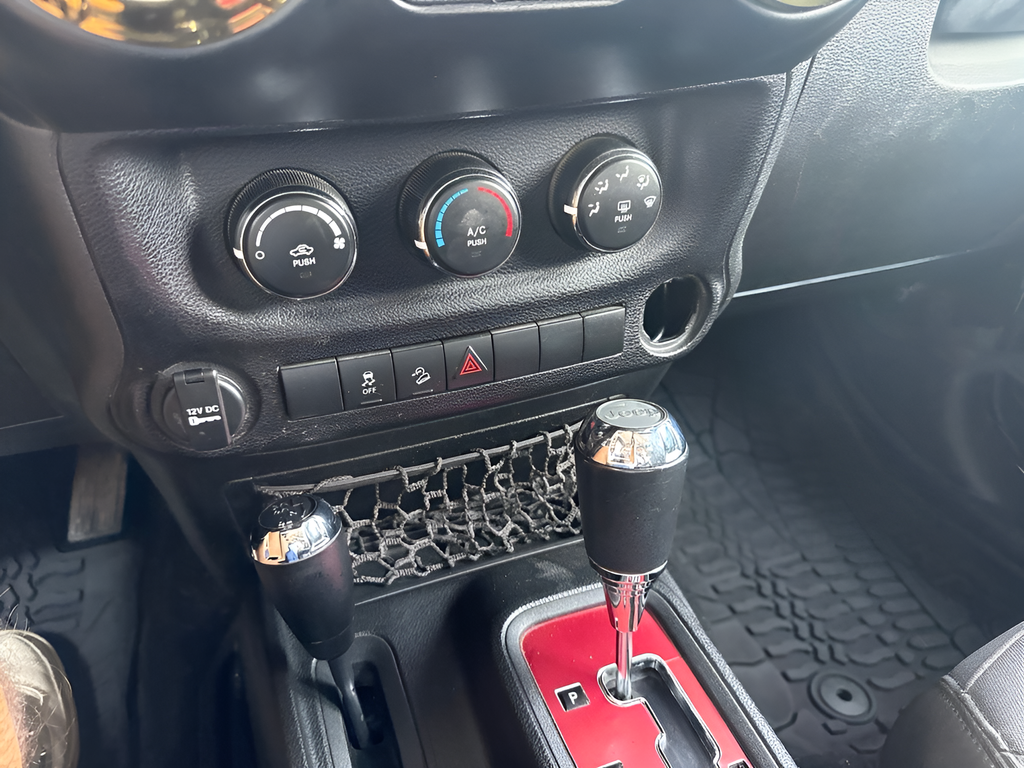 2017 Jeep Wrangler Willys Wheeler