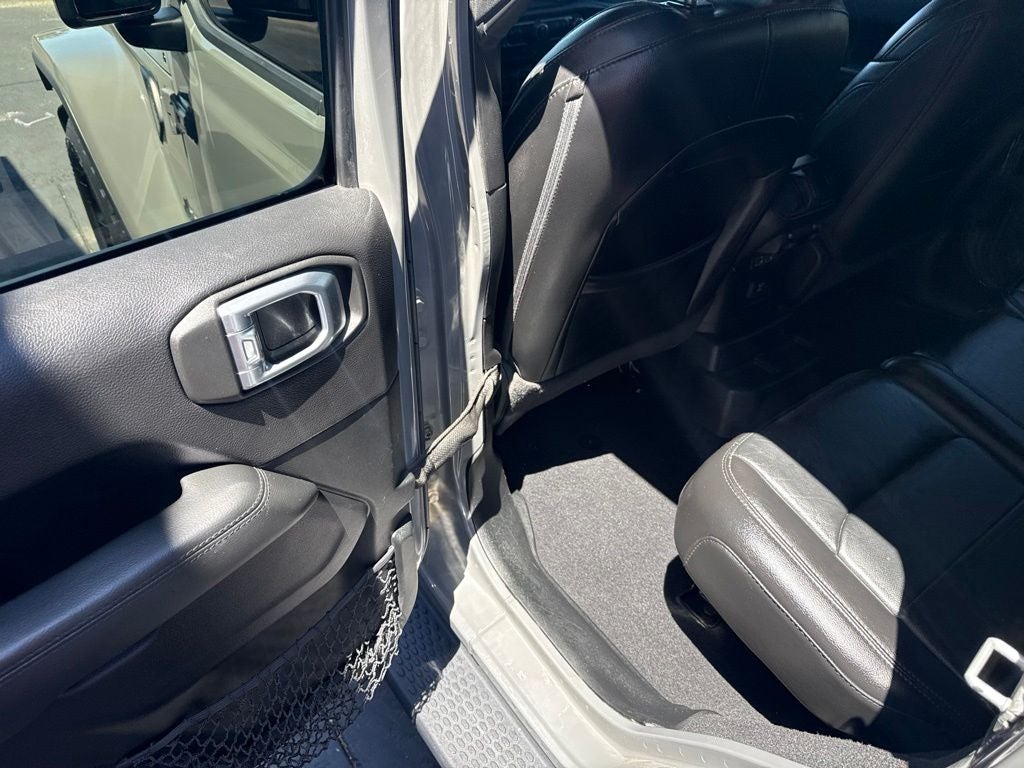2020 Jeep Wrangler Unlimited Sahara Altitude
