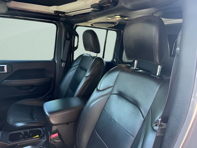 2020 Jeep Wrangler Unlimited Sahara Altitude
