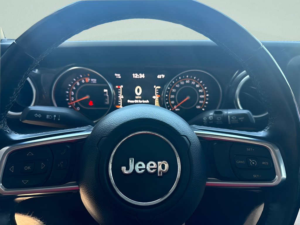 2020 Jeep Wrangler Unlimited Sahara Altitude