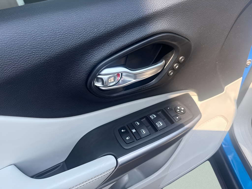 2022 Jeep Cherokee Limited 4x4