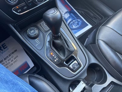 2023 Jeep Cherokee Altitude Lux 4x4