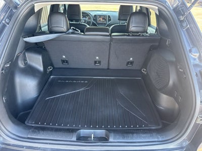 2023 Jeep Cherokee Altitude Lux 4x4