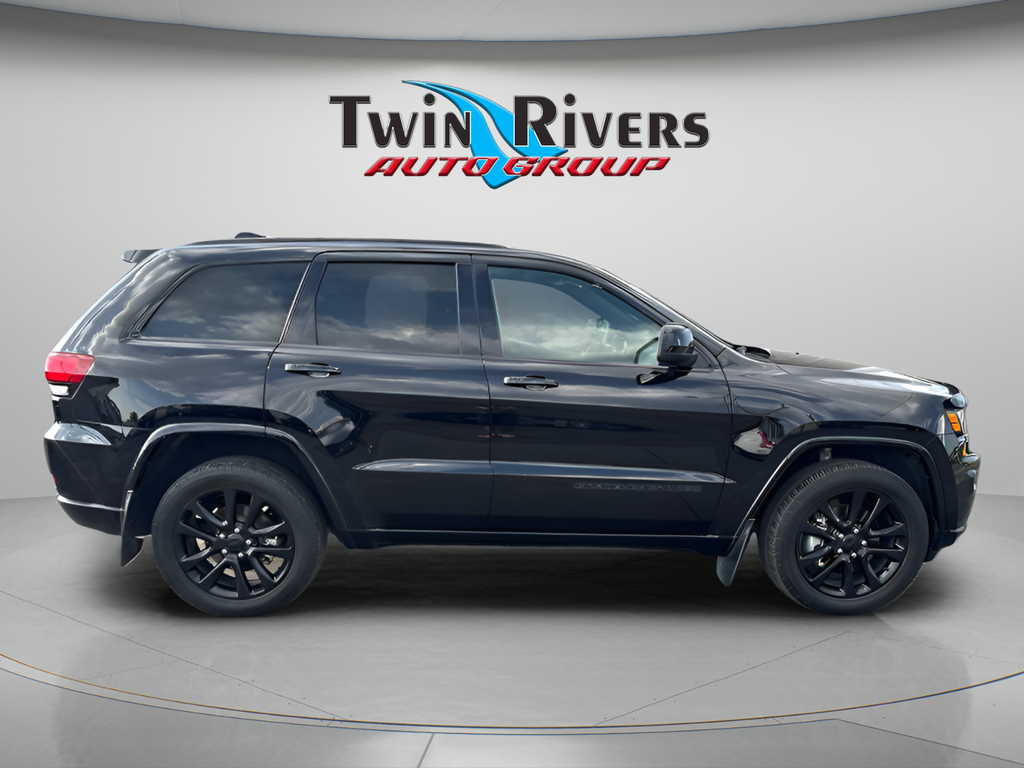 2021 Jeep Grand Cherokee Laredo X 4x4