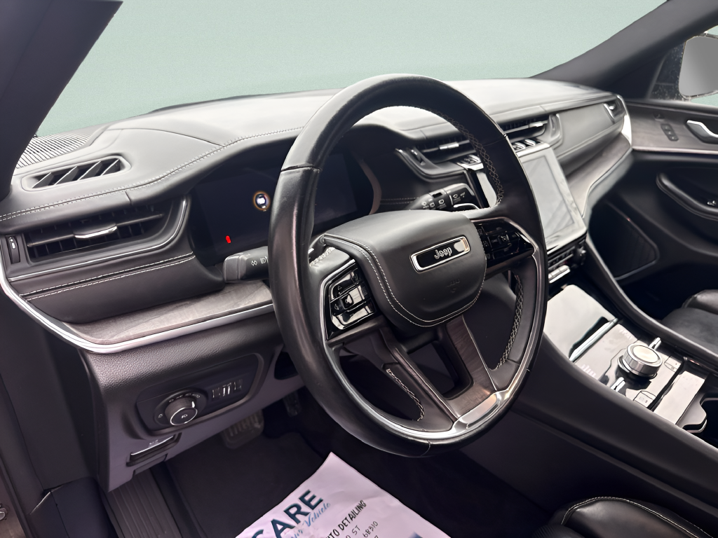 2022 Jeep Grand Cherokee Overland 4x4