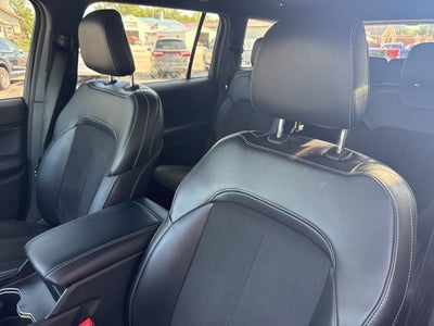 2025 Jeep Grand Cherokee L Altitude 4x4