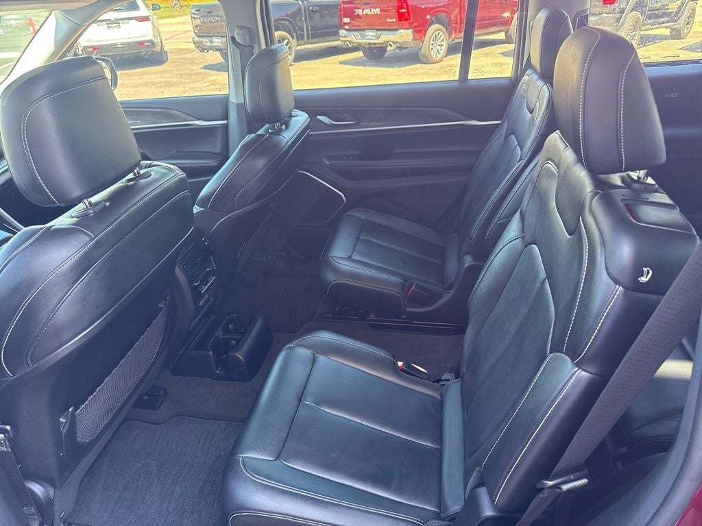 2022 Jeep Grand Cherokee L Limited 4x4