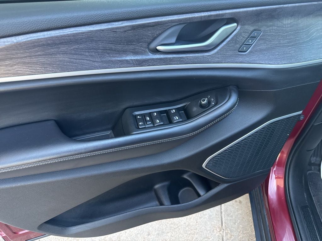 2022 Jeep Grand Cherokee L Limited 4x4