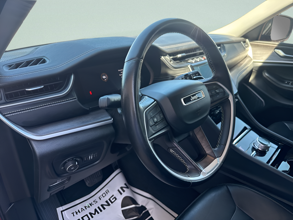 2022 Jeep Grand Cherokee L Limited 4x4
