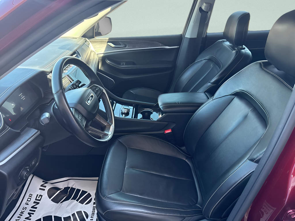 2022 Jeep Grand Cherokee L Limited 4x4
