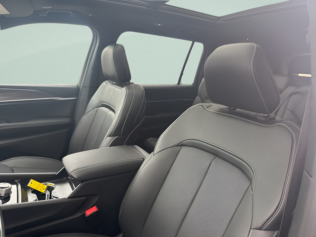 2026 Jeep Grand Cherokee L Limited Reserve 4x4