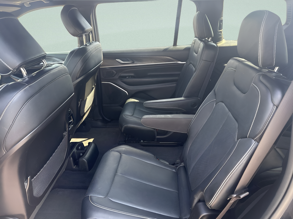 2024 Jeep Grand Cherokee L Overland 4x4