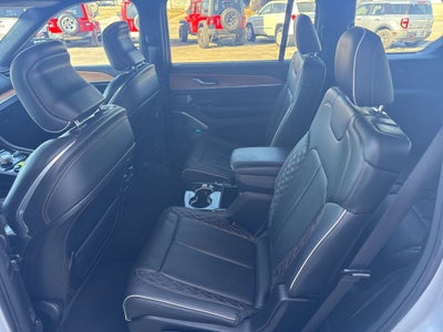 2021 Jeep Grand Cherokee L Summit Reserve 4x4