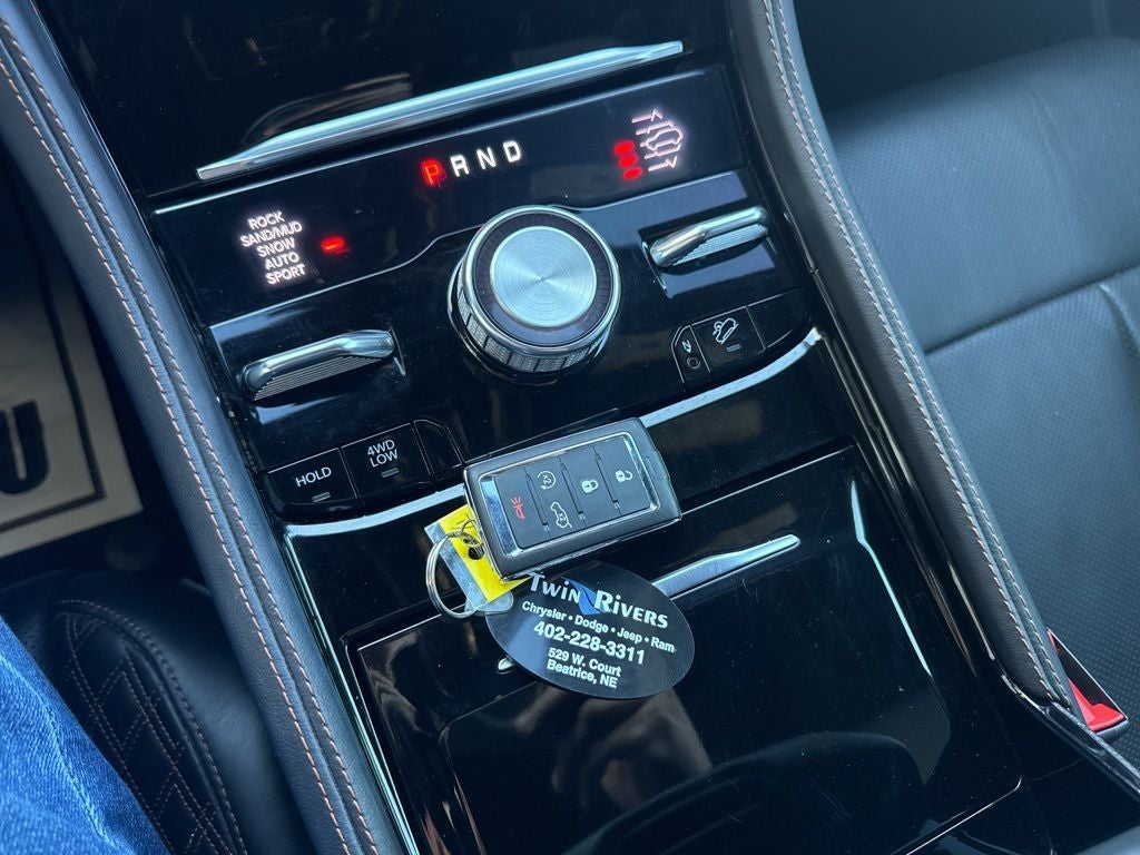 2021 Jeep Grand Cherokee L Summit Reserve 4x4