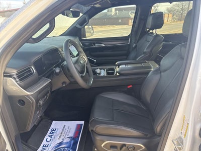 2024 Jeep Wagoneer L Series III 4x4