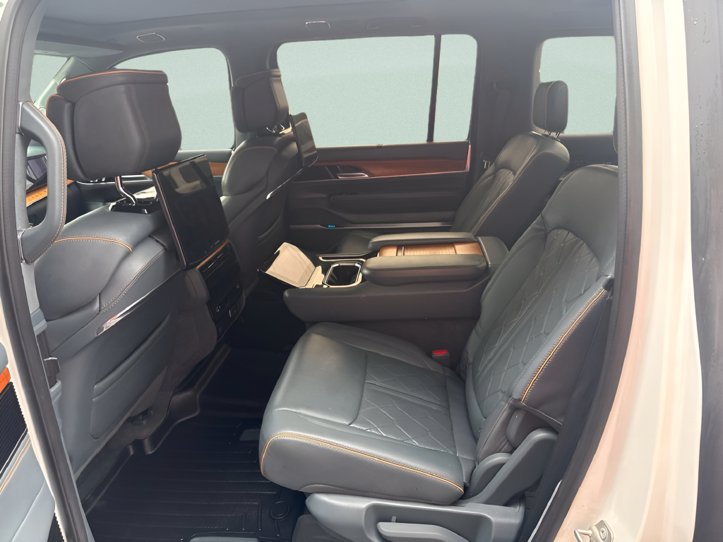 2022 Jeep Grand Wagoneer Series III 4x4