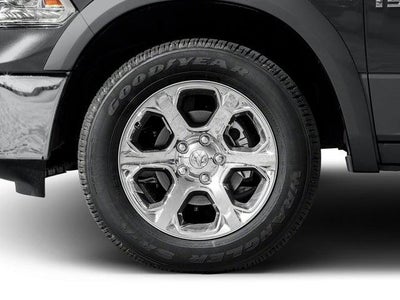 2017 RAM 1500 Laramie Crew Cab 4x4 5'7' Box